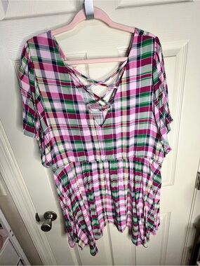 torrid Pink and Green Plaid Shark Bite Top size 26/28